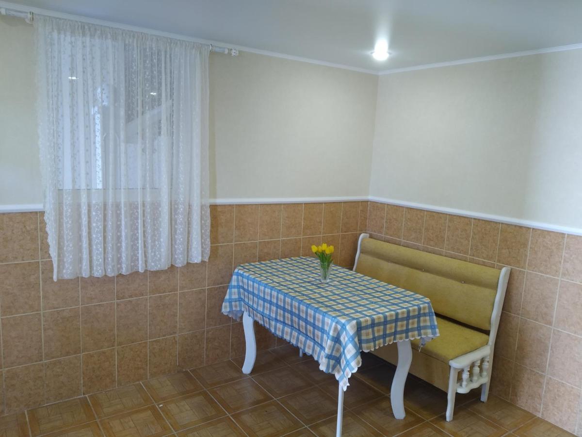 Guest House Liel Suhumi Exterior foto