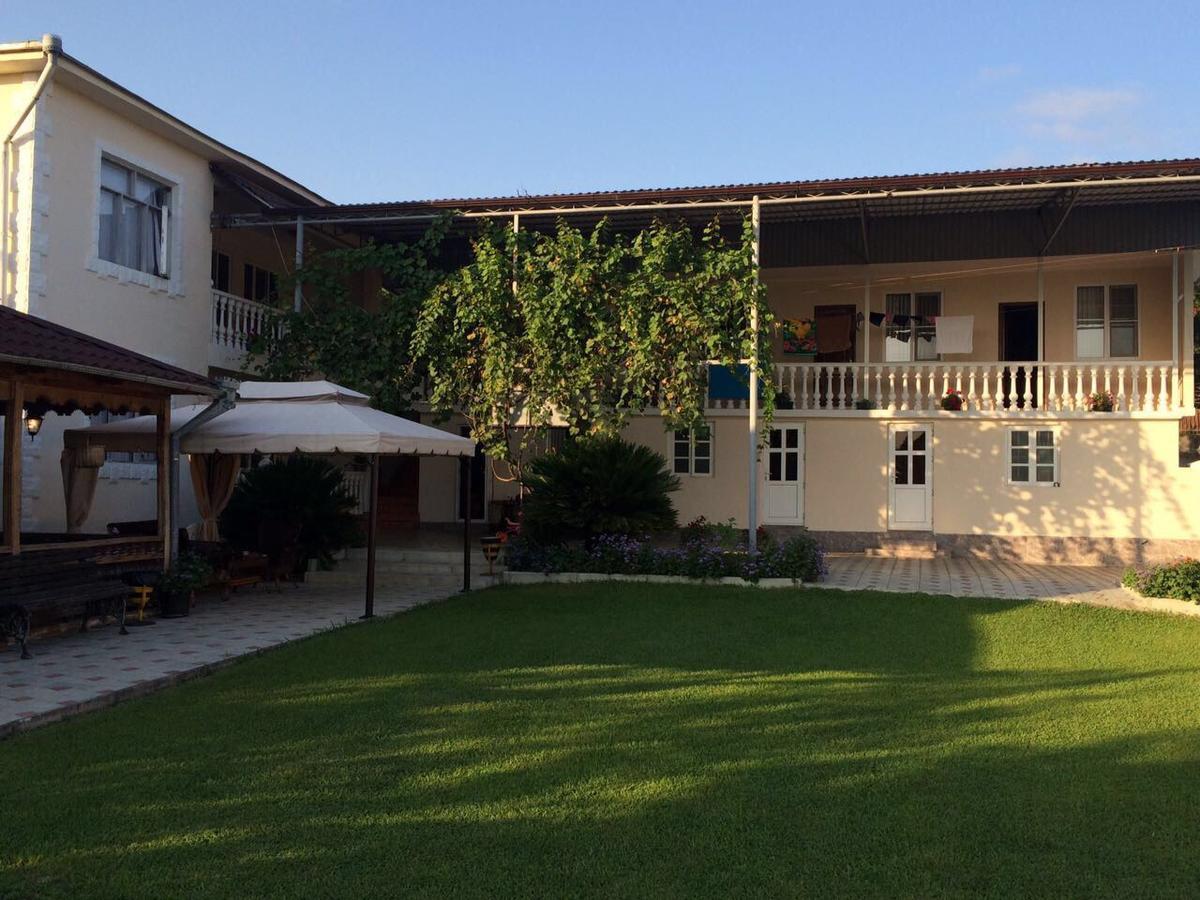 Guest House Liel Suhumi Exterior foto